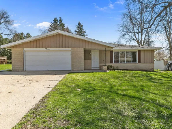 813 Minerva St, Horicon, WI 53032