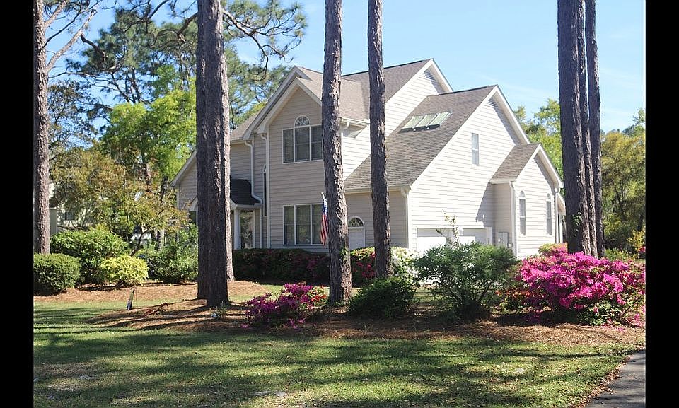 1st image of 2 Deerwood Cir