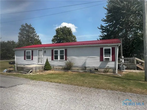 600 Ogen St, Hicksville, OH 43526