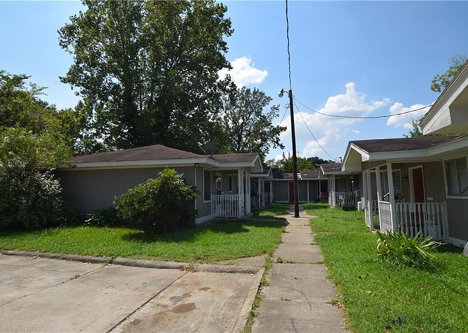 1st image of 713 Sally Mae St