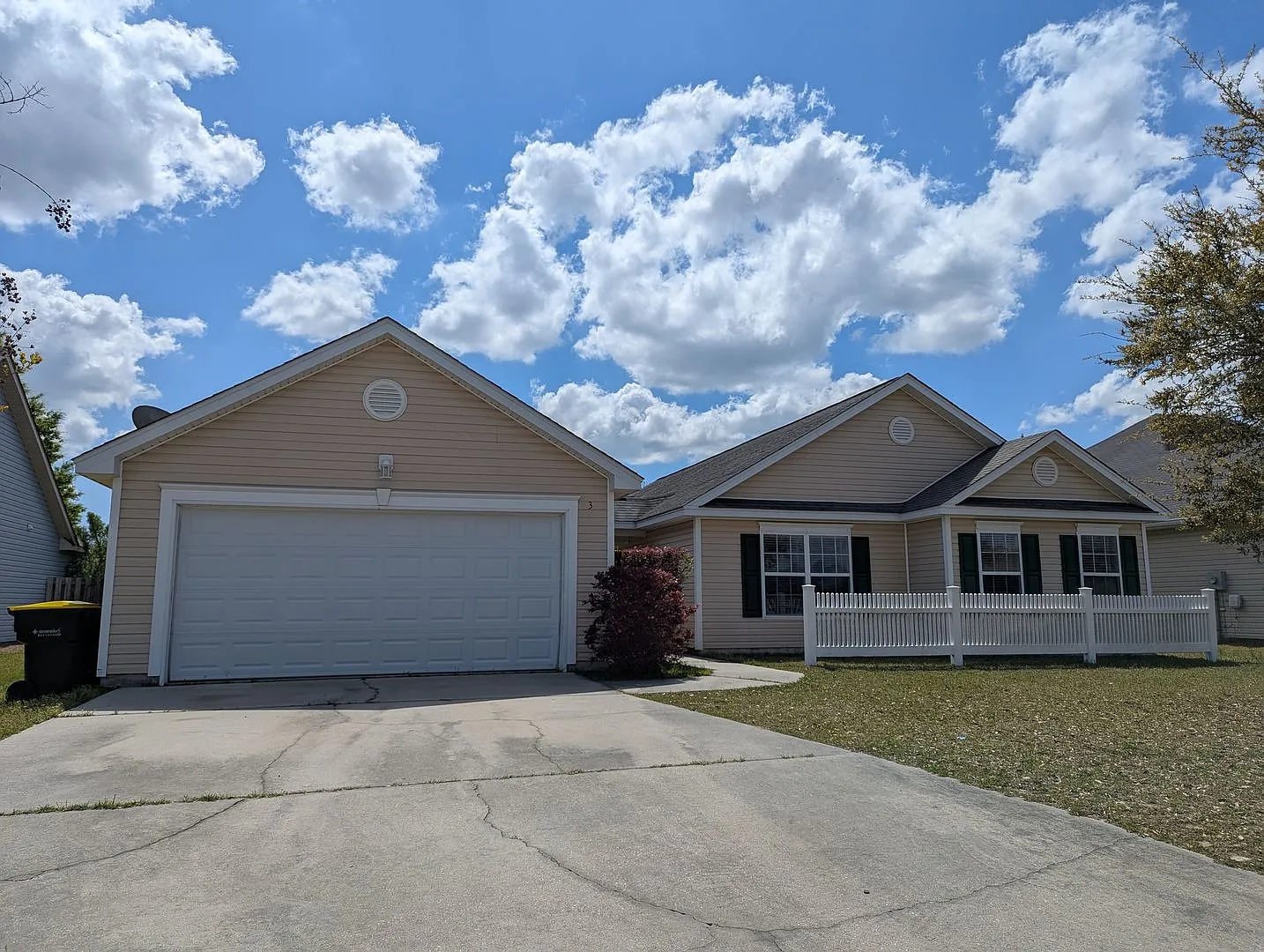 Savannah Highlands Community! — Photo 1