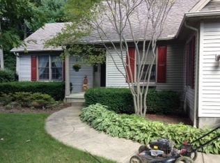 2164 Celestial Dr NE, Warren, OH 44484