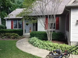 2164 Celestial Dr NE photo 1