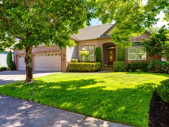 3473 Riverplace Dr, Eugene, OR 97401