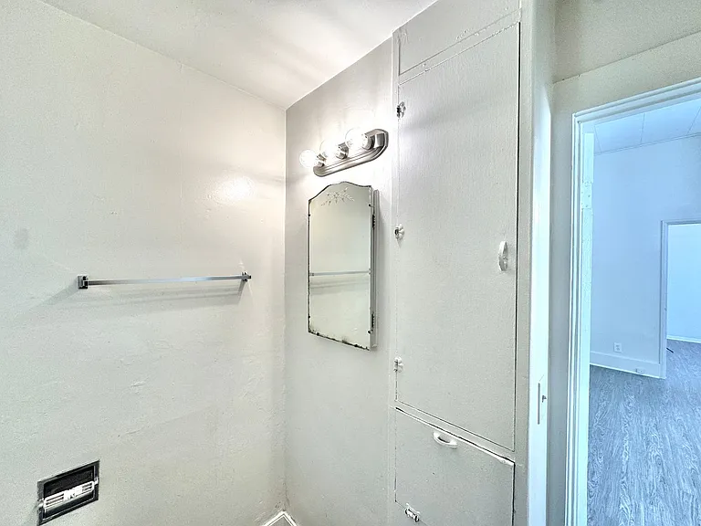 Nerny Apartments — Photo 25