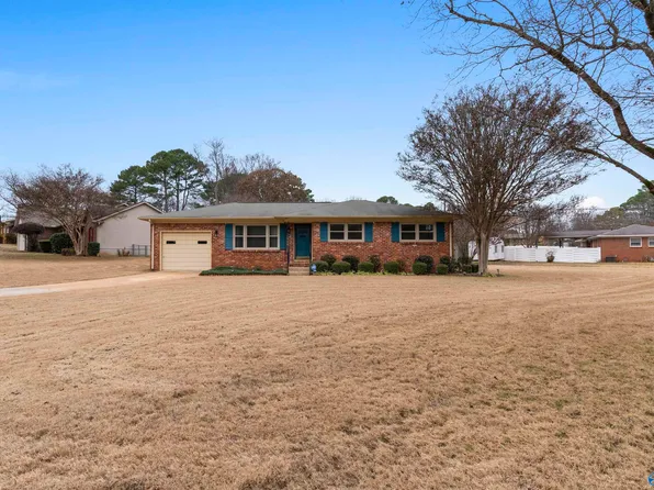 601 Larry Dr, Madison, AL 35758