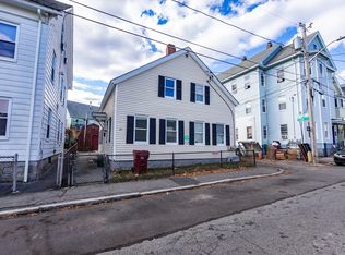 47-49 Cedar St, Lowell, MA 01852