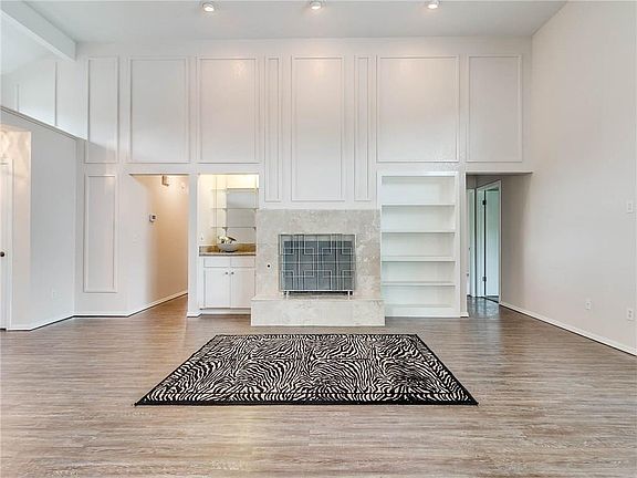5th image of 6208 Westpark Dr