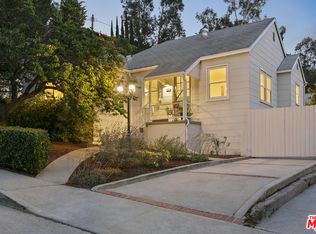 422 Roads End St, Glendale, CA 91205