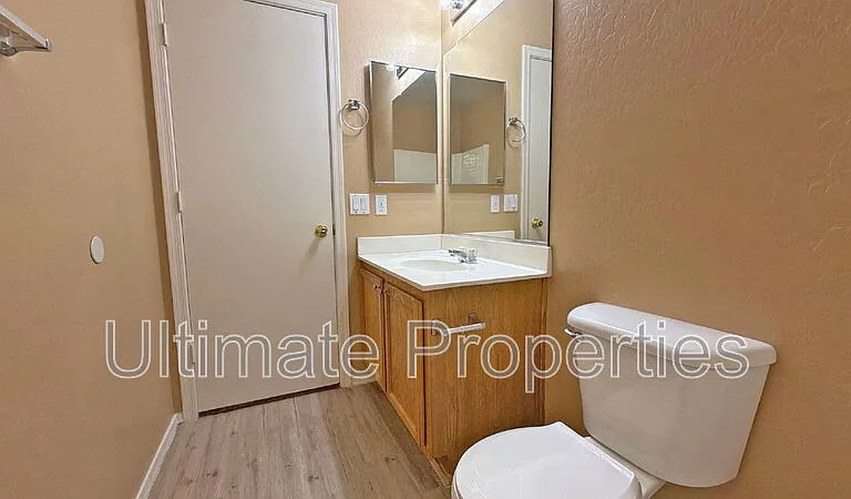 12233 W Flores Dr — Photo 12