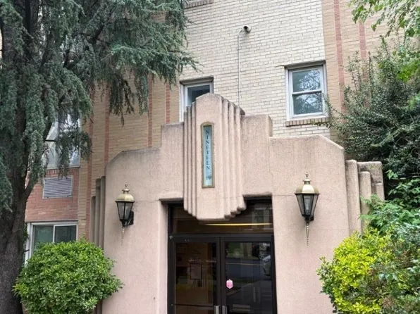 19-31 Lyons Ave C1212 #212, Newark City, NJ 07112