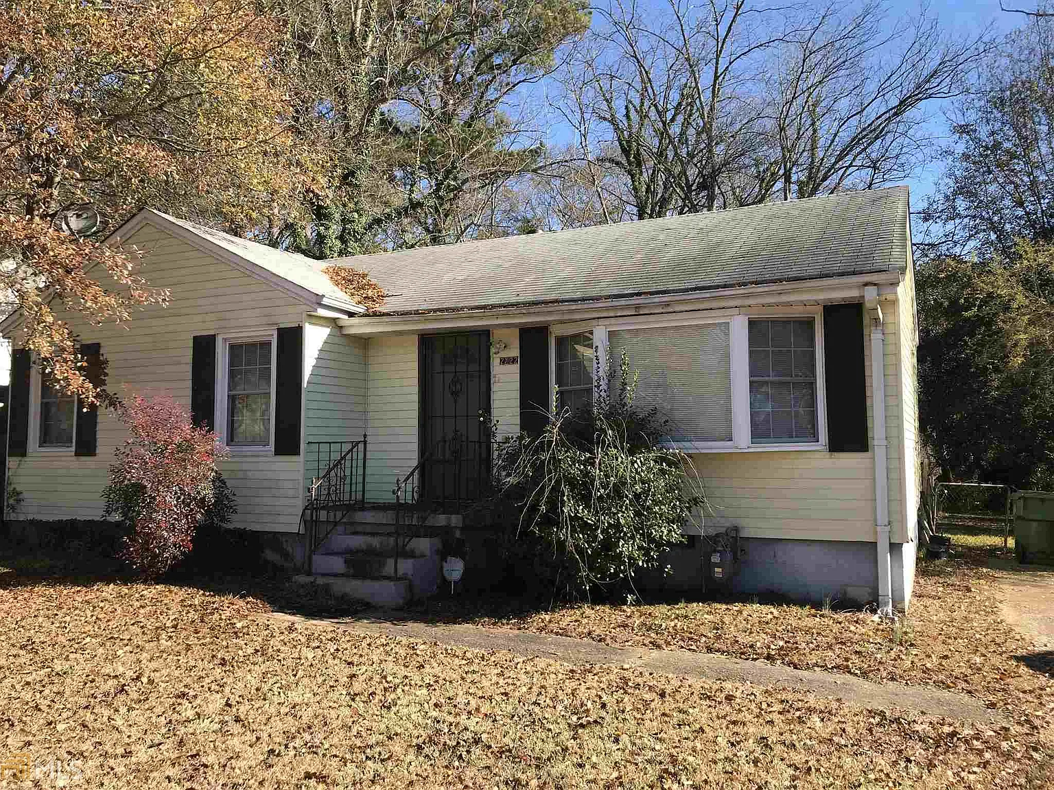 2222 Browns Mill Rd SE photo 1