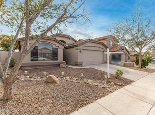 42445 W Hall Dr, Maricopa, AZ 85138