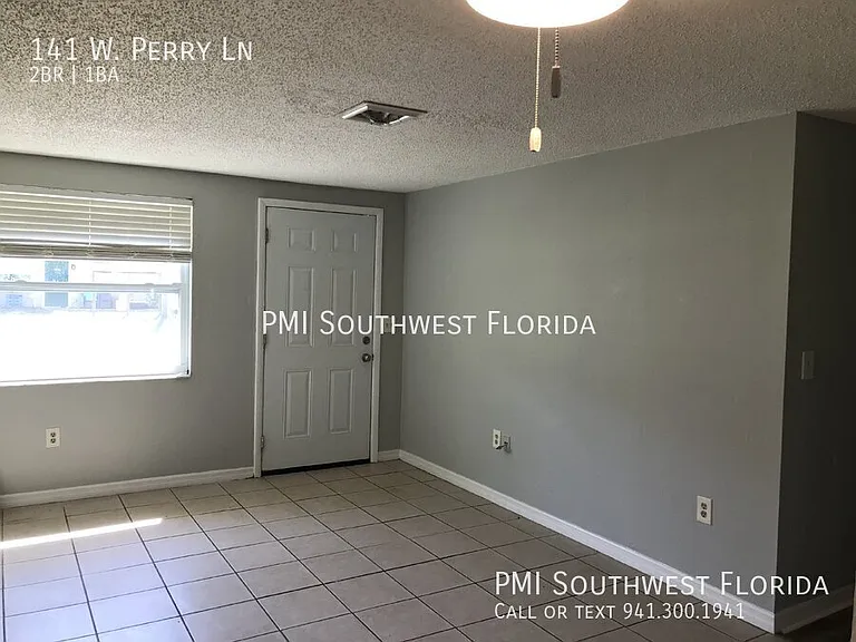 141 W Perry Ln — Photo 8