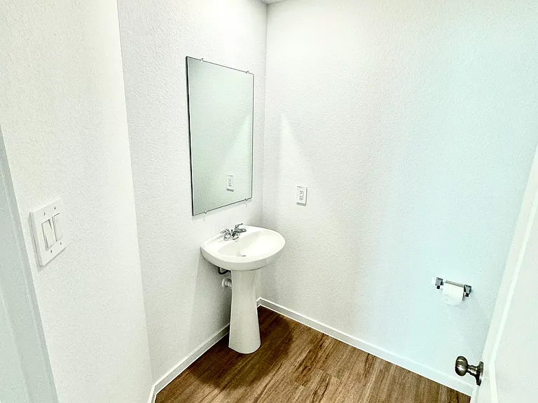 1553 San Sebastien Dr — Photo 13