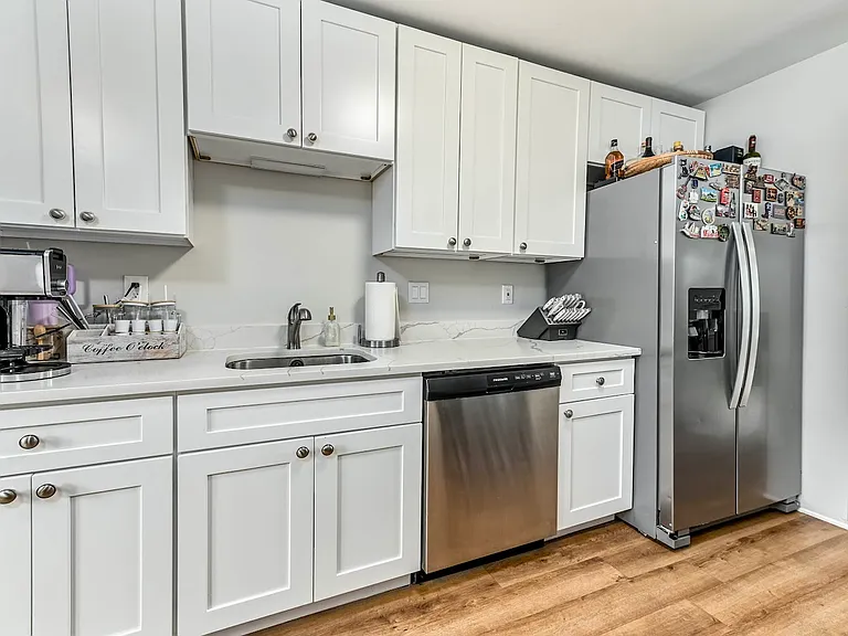 12262 Dapple Gray Ct — Photo 9