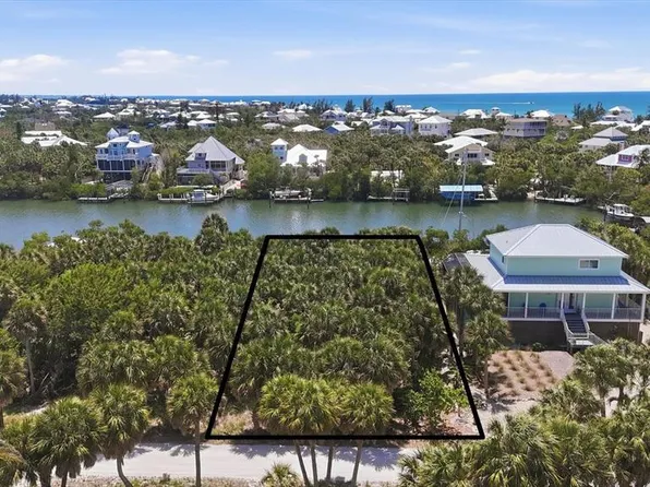 70 Palm Dr Lot 56, Placida, FL 33946