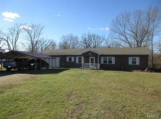 28862 E Highway 32, Lebanon, MO 65536