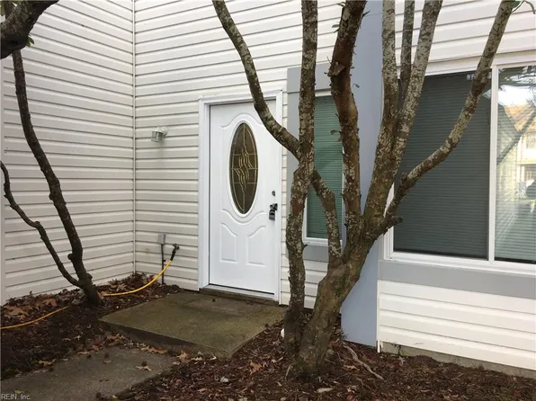 766 Hecate Dr, Virginia Beach, VA 23454