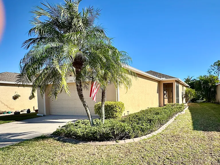 11901 Tempest Harbor Loop — Photo 4