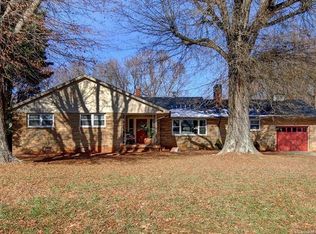 320 Mitchell Ave, Statesville, NC 28677