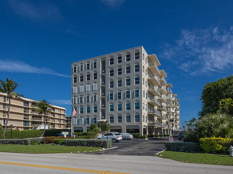 3230 S Ocean Blvd #E-609 — Photo 43
