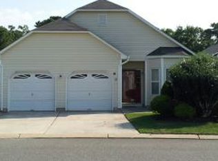 56 Summerhill Dr, Manahawkin, NJ