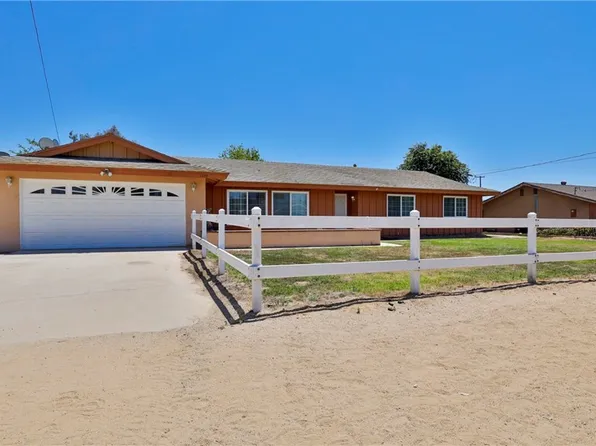 1390 5th St, Norco, CA 92860