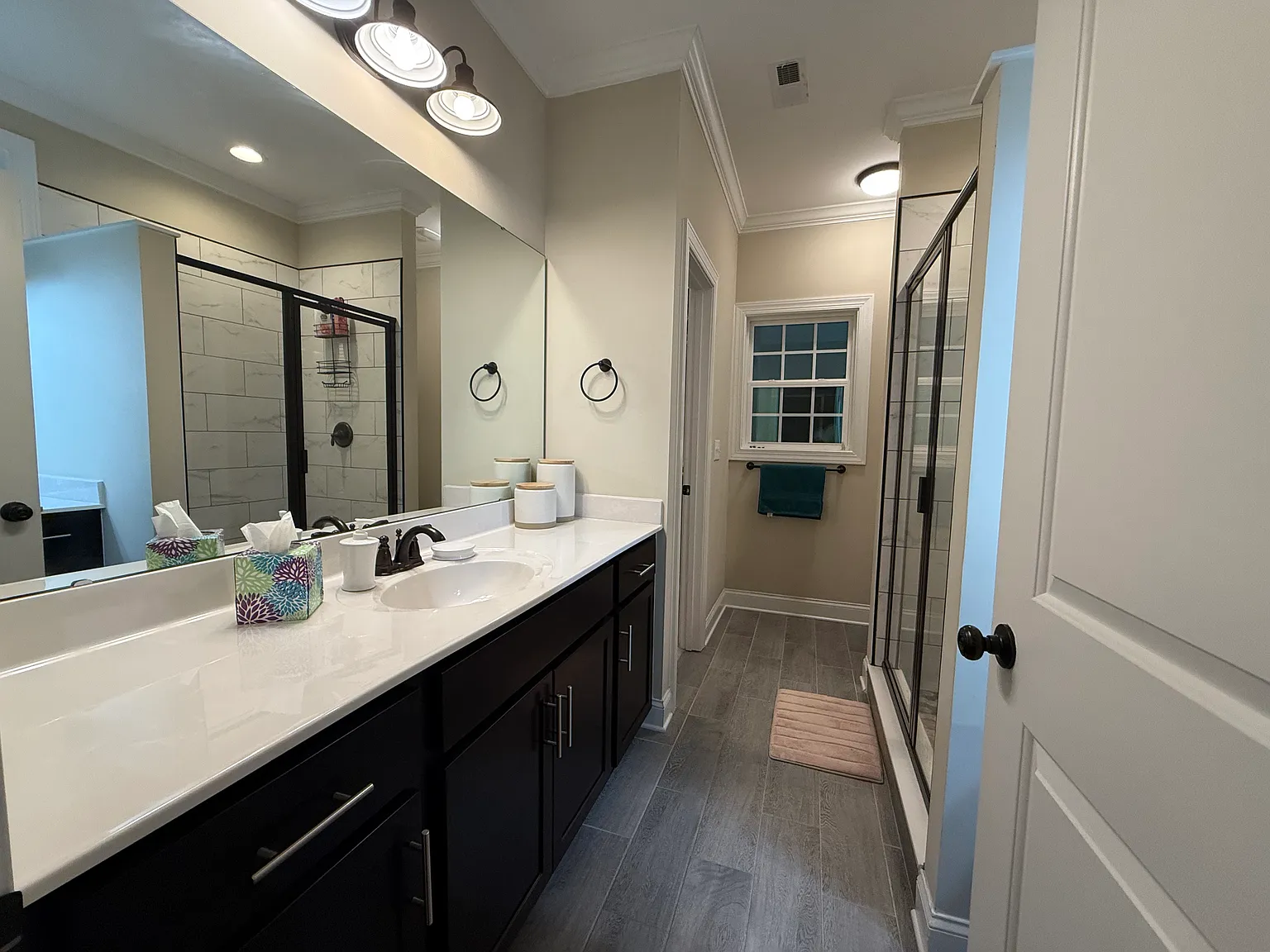 4005 Casa St — Photo 2