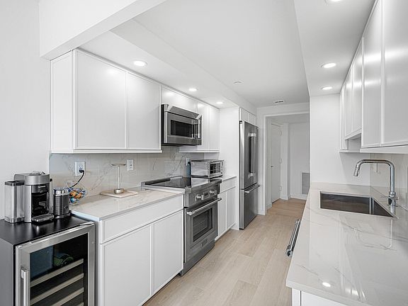 5th image of 3360 S Ocean Blvd #5-A