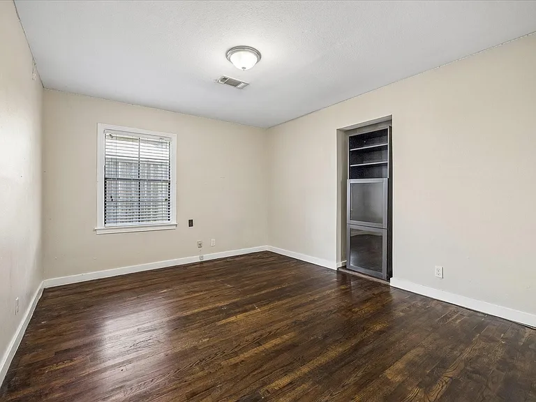 6621 Westview Dr — Photo 12