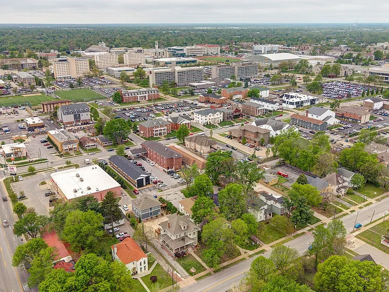 Walnut Shade — Photo 15