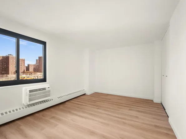 333 Pearl Street image 2 of 6