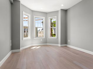 118 Webster St APT 3, Boston, MA 02128