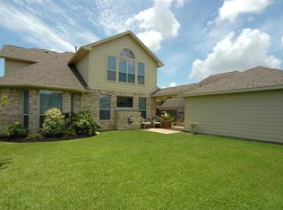 3901 Travis Lake Ct, Pearland, TX 77581