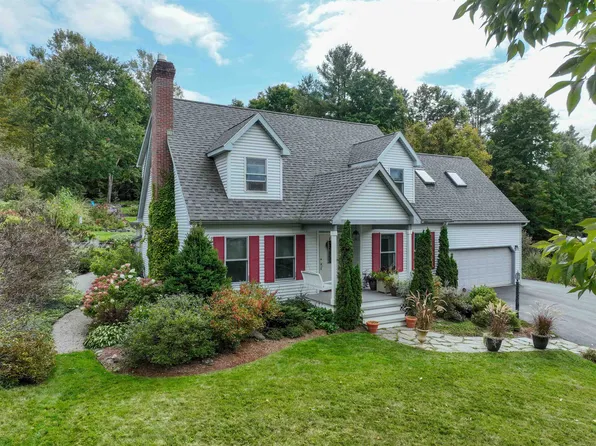 19 Cedar Street, Essex, VT 05452