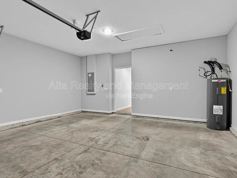 14757 Cashew Ave — Photo 53