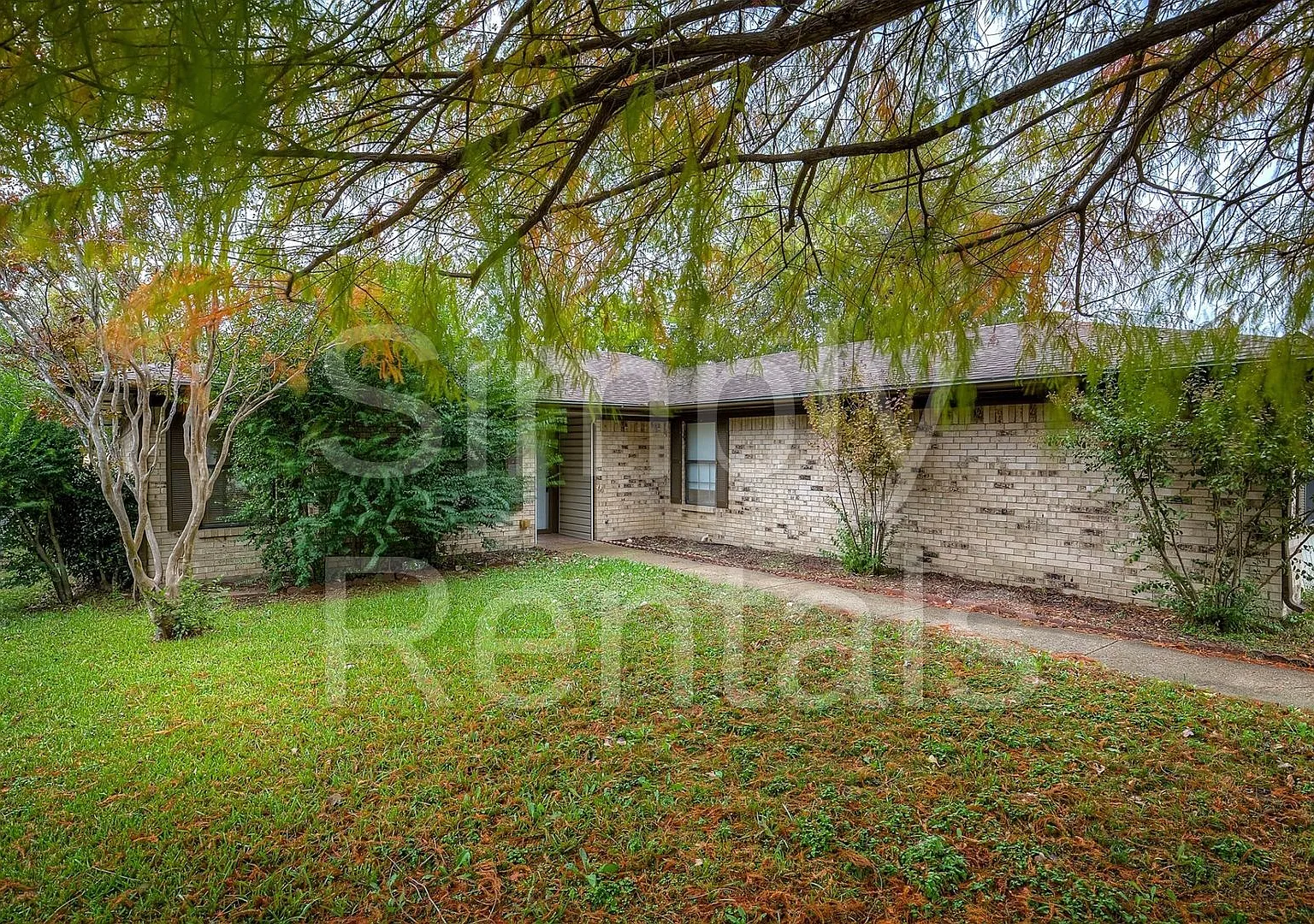 6716 Sayle - Greenville — Photo 2