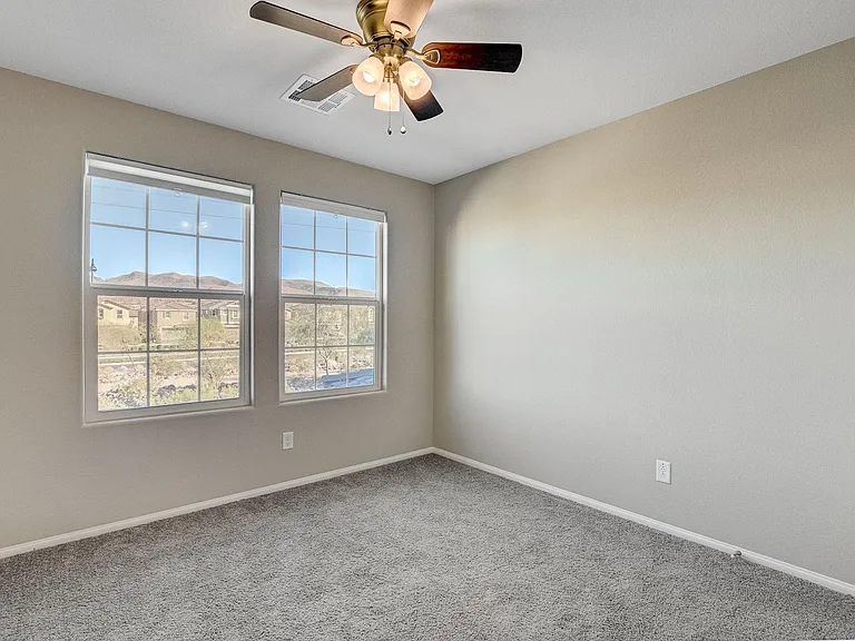 2806 Alenga St — Photo 27