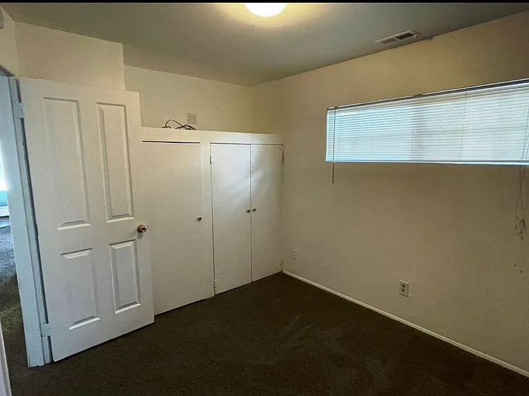 1835 Hanover St — Photo 5