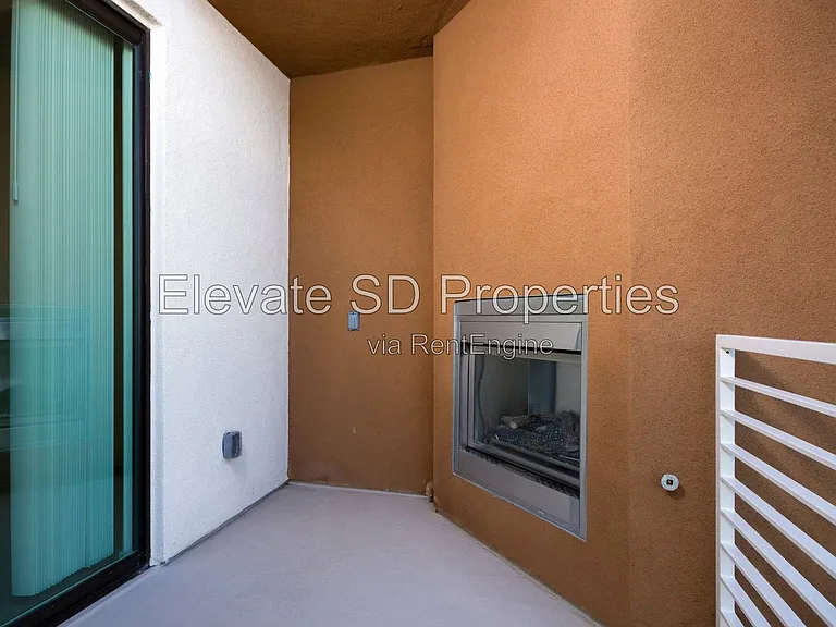 2886 C St — Photo 12