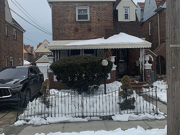 3rd image of 13322 228th St