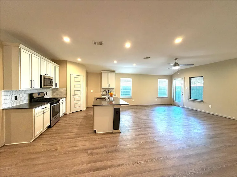 13337 Silver Egret Ln — Photo 7