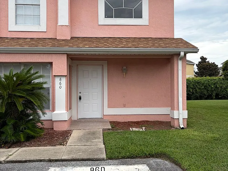 860 Monopoly Ct — Photo 1