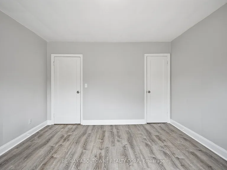 1037 Churchill Ave #1 — Photo 18