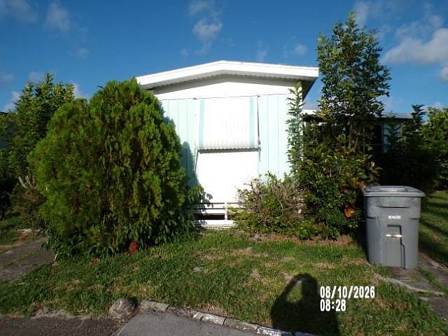 2nd image of 2503 NW 24th St #136