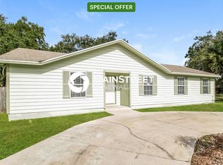 1206 W 14th St, Sanford, FL 32771