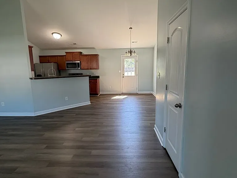 123 Rosemary Ave — Photo 6