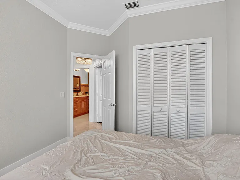 12466 Baywind Ct — Photo 33