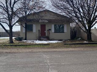 647 W Broadway Ave, Meridian, ID 83642